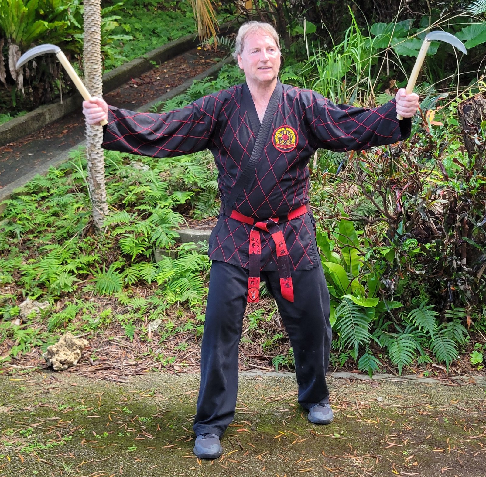 Mitch demonstrating Kama